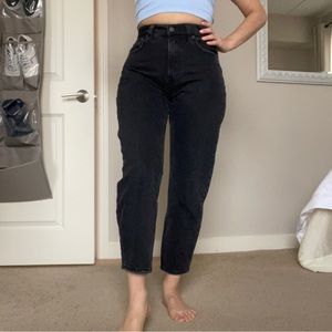Abercrombie 80s Mom High Rise Jeans